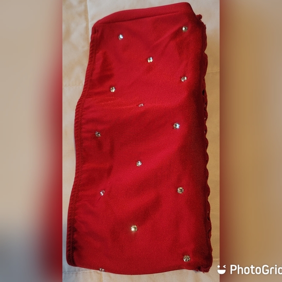 One piece - Picture 5 of 5